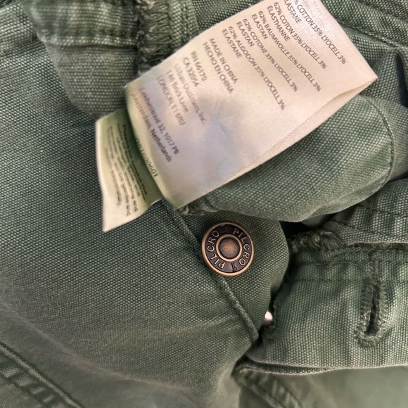 Pilcro (Anthropologie) size 31 EUC “distressed frat bootcut/wide Olive Trousers - Picture 13 of 13